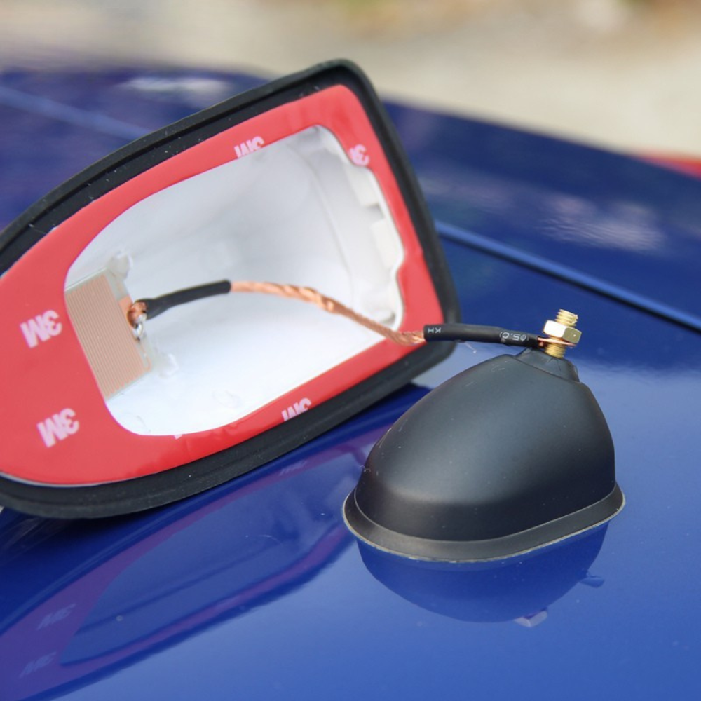 Haaivinnantenne auto